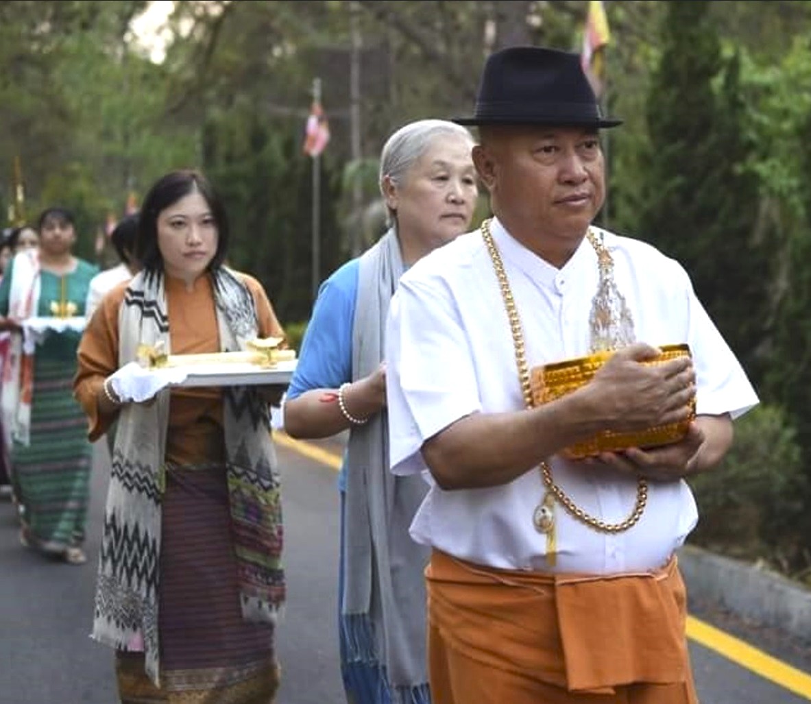 စစ်ကောင်စီ၏ ထောက်ပို့တပ်ရင်း၊ တပ်ဖွဲ့များထံသို့ ကမ္ဘောဇ အောင်ကိုဝင်းပိုင် Brighter Energy က စက်သုံးဆီလီတာ ၉ သိန်း ထောက်ပံ့ပေးပို့မှု ပေါက်ကြားသဖြင့် ဖမ်းဆီးစစ်ဆေးမှုများ လုပ်နေ