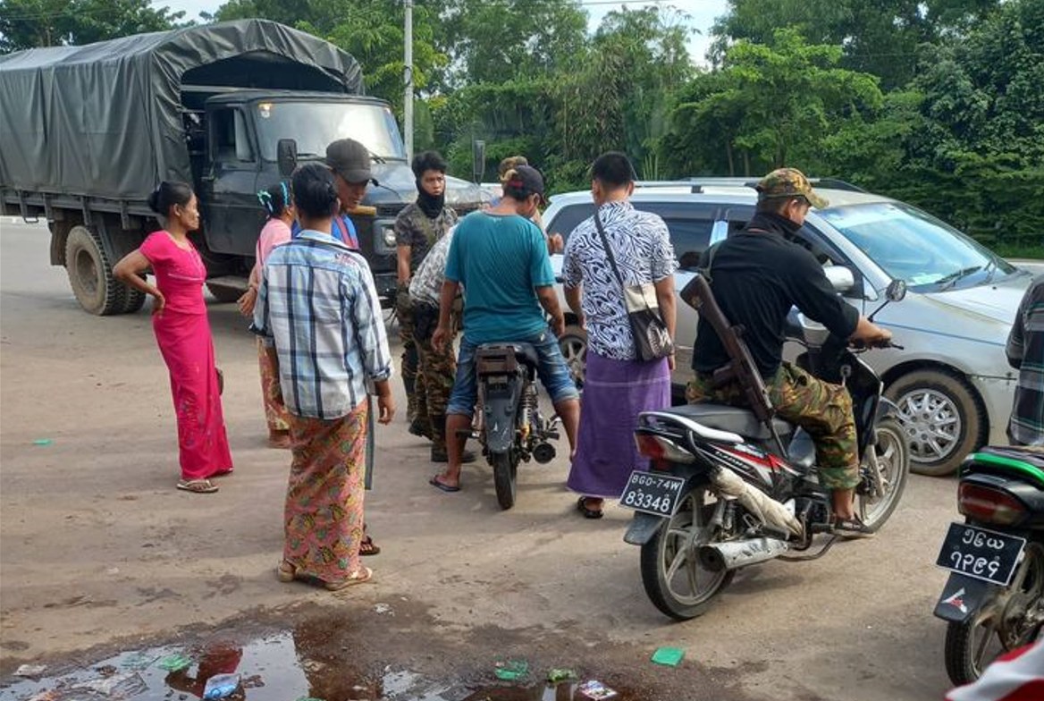 အင်းစိန်နှင့်တောင်ဒဂုံတွင် စစ်မှုထမ်းအပတ်စဉ် ၇ အတွက် လူငယ်များကို ပေါ်တာဆွဲ ဖမ်းဆီးမှုများနှင့် ခြိမ်းခြောက်ငွေတောင်းမှုများ ဖြစ်လာပြန်