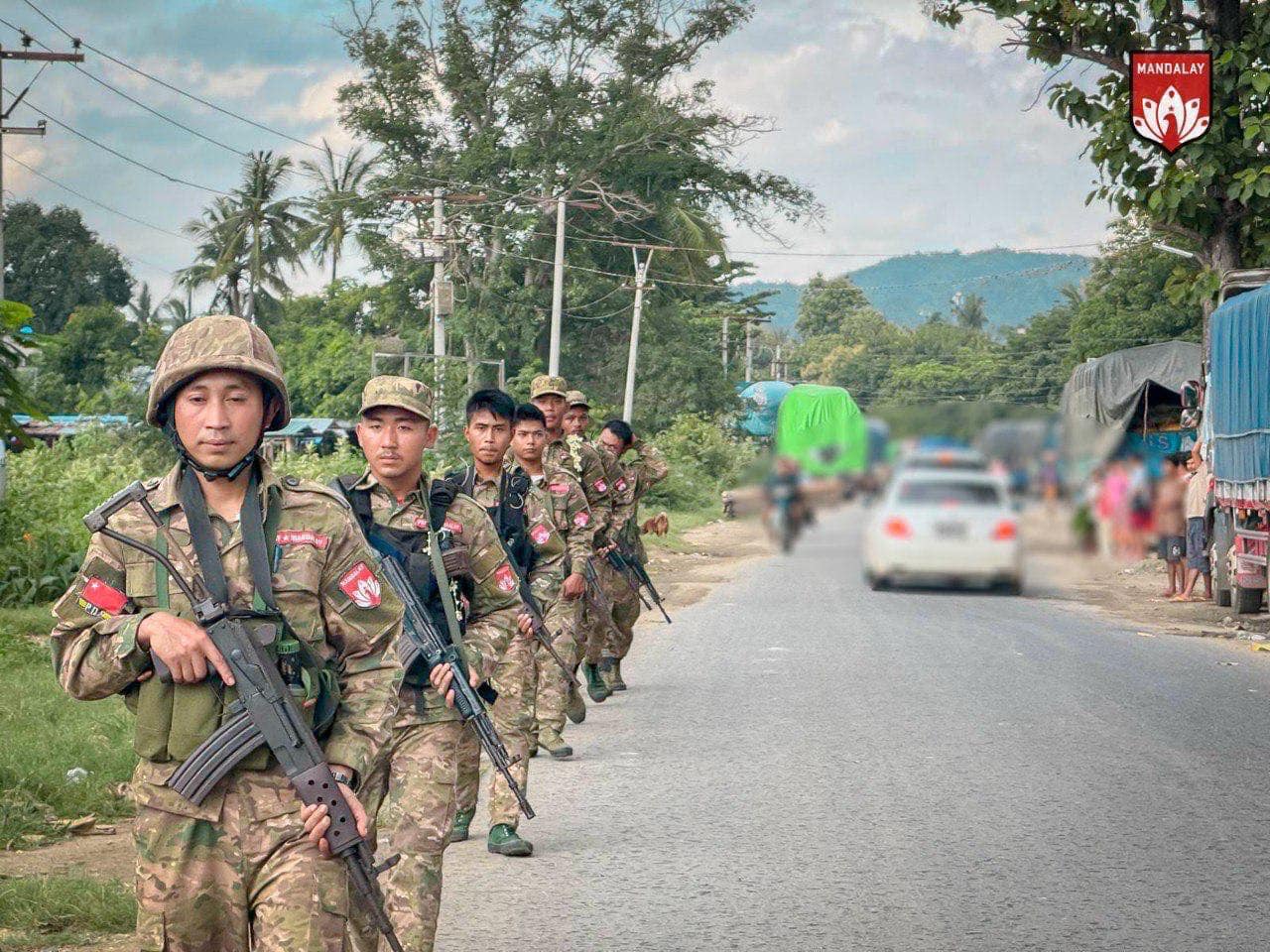 တော်လှန်ရေးတပ်ဖွဲ့တွေရဲ့ ၇၀ ရာခိုင်နှုန်းလောက် လက်နက်ခဲယမ်းပြည့်စုံနေမှု အများစုဟာ စစ်ကောင်စီထံက သိမ်းဆည်းရရှိထားခြင်းဖြစ်