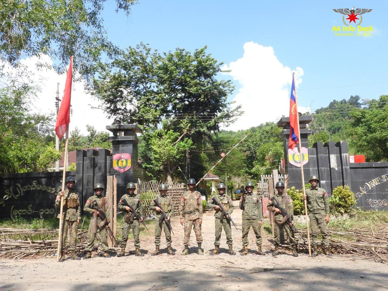 အမ်းမြို့မှ တပ်ရင်း ၆ ရင်း AAထပ်မံသိမ်းယူ အပြီးသတ်သိမ်းယူရန် နပခအပါအဝင် တပ်ရင်း ၃ခုသာ ကျန်