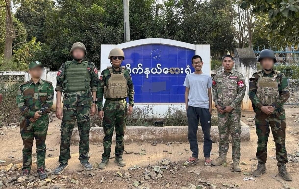 NUG ဝန်ကြီးနှင့်ဒုဝန်ကြီးများ အညာမြေနှင့် စစ်မြေပြင်များသို့ ကွင်းဆင်းနေပြီး ဒေသပြည်သူများနှင့်တွေ့ဆုံ