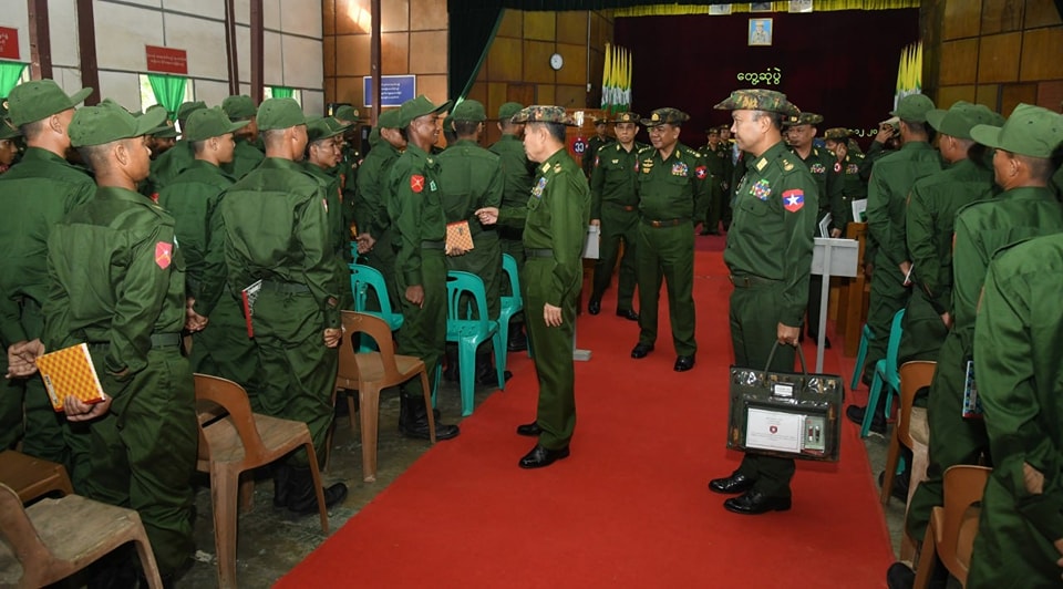 တိုင်းပြည် အရေးပေါ်အခြေအနေနဲ့ ကြုံတိုင်း စစ်တပ်က ကယ်တင်နိုင်ခဲ့တယ်လို့ အာဏာသိမ်းစစ်တပ် ဒုခေါင်းဆောင် စိုးဝင်း ပြော