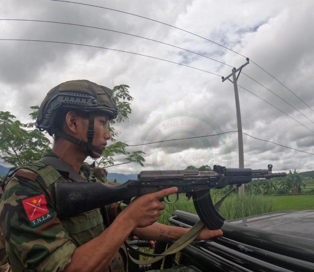 ညီနောင်မဟာမိတ် ၃ ဖွဲ့က တစ်ဖက်သတ် အပစ်ရပ်ထားသော်လည်း စစ်ကောင်စီတပ်က နောင်ချိုကို ထိုးစစ်ဆင်လာ၍ တိုက်ပွဲဖြစ်ပွား