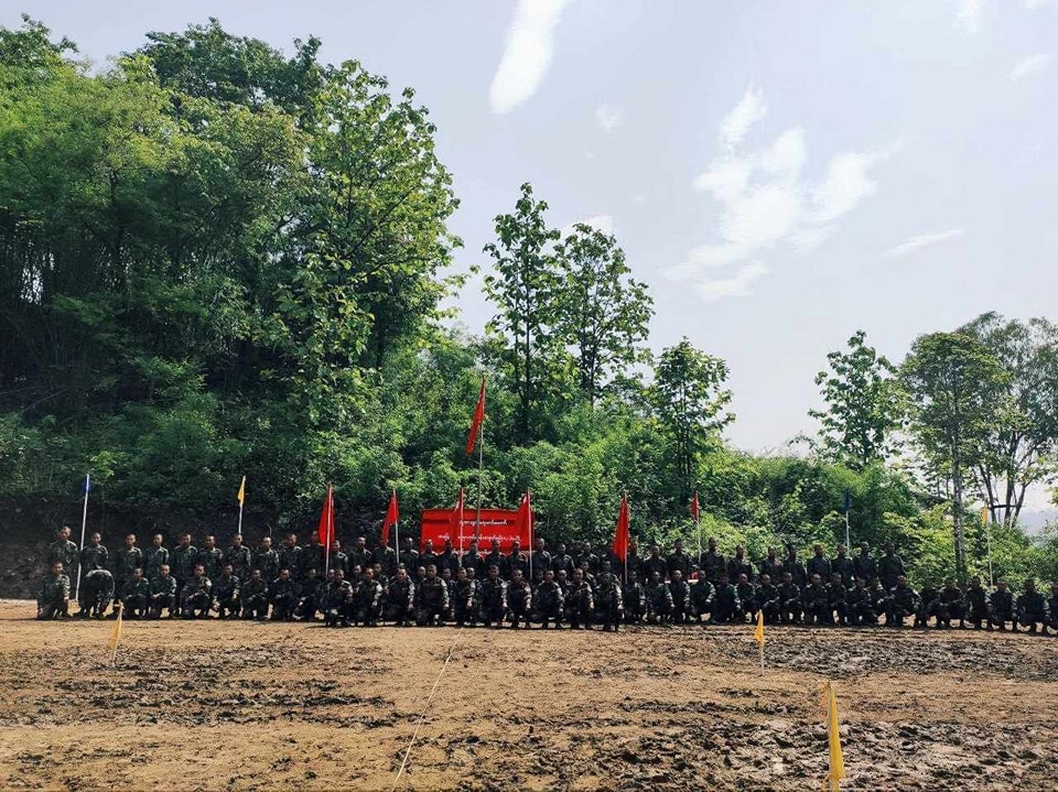 ဧရာဝတီတိုင်းအတွင်း ဝင်ရောက်မည့်  ဒေသကာကွယ်ရေး ရဲဘော်များ၏ ပထမဆုံးအကြိမ် လေ့ကျင့်မှုများ ပြုလုပ်ပြီးစီး