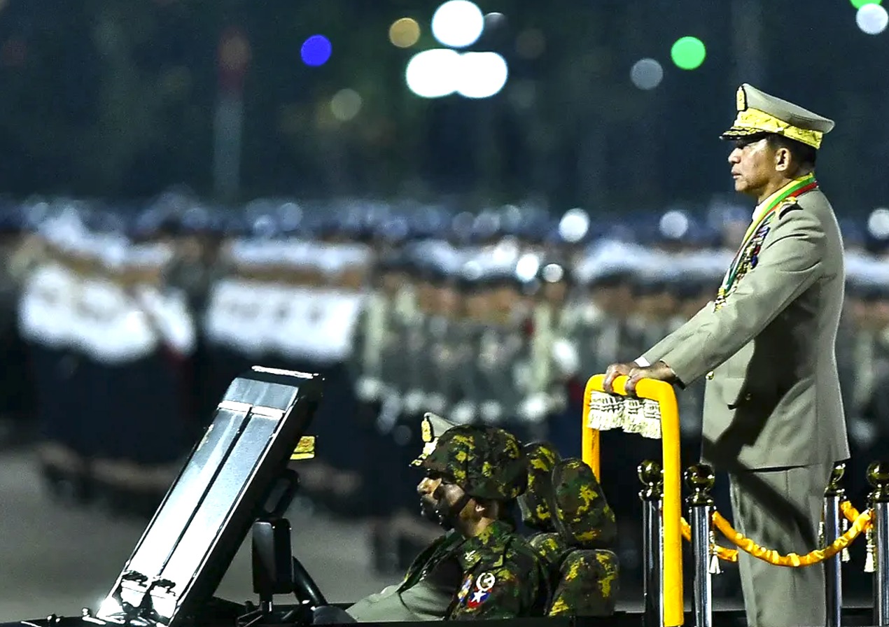 တပ်ရင်းမှူး ဒုဗိုလ်မှူးကြီးအဆင့်နှင့်အထက် ရာထူးတိုးရန် ရှိနေသည့် စစ်အရာရှိများ၏ မိဘဆွေမျိုးအသိုင်းအ၀ိုင်း တွင် NLD ပါတီ၊ PDF နှင့် CDM များ ပတ်သက်မှု ရှိ၊ မရှိ စုံစမ်းစစ်ဆေးရမည်ဟု ညွှန်ကြား