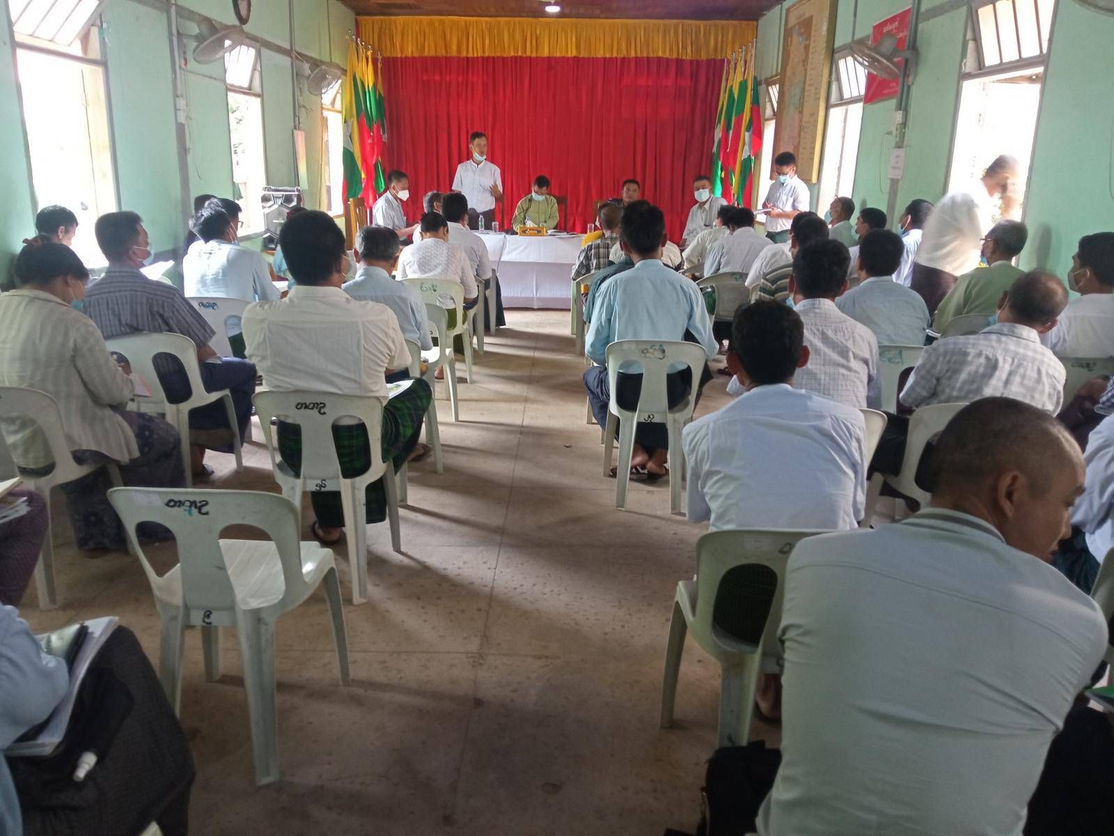 ငလျင်ဘေးသင့် တံတားဦးမှာတစ်ရွာကိုစစ်မှုထမ်း ဖို့၅ ဦးစီတောင်းလို့အုပ်ကြီး၁၆ယောက်နှုတ်ထွက်