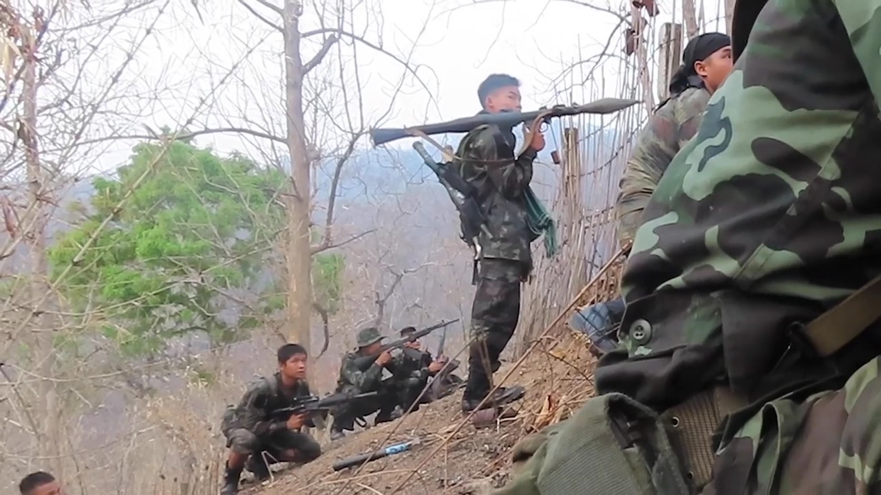 ကော့ကရိတ်-အင်းကြီးလမ်းတွင် တိုက်ပွဲပြင်းထန်နေပြီး စစ်တပ်ဘက်မှ သေဆုံးမှုများပြား