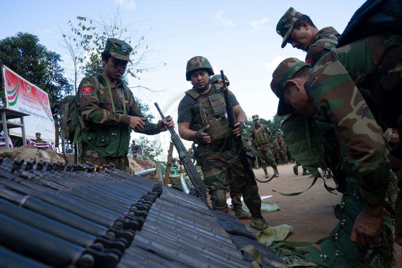 နောင်ချိုမြို့ကို စစ်တပ်က လက်နက်ကြီး၊ ဒရုန်း အမြောက်အများ အသုံးပြု၍ ထိုးစစ်ဆင် တိုက်ခိုက်နေ၍ ကျေးရွာ ၆ ရွာတွင် တိုက်ပွဲများ ဆက်တိုက် ပြင်းထန်နေ