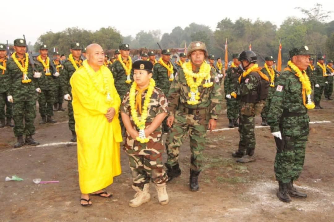 ကျုံဒိုး-ကော့ကရိတ်လမ်းပိုင်း ရရှိအောင် တိုက်ခိုက်ပေးလျှင် အပိုင်စားအုပ်ချုပ်ခွင့်ပေးမည်ဟုဆိုကာ DKBA ဗိုလ်ဘိအဖွဲ့ကို စစ်ကောင်စီက မက်လုံးပေး စစ်ကူတိုက်ခိုင်းနေ