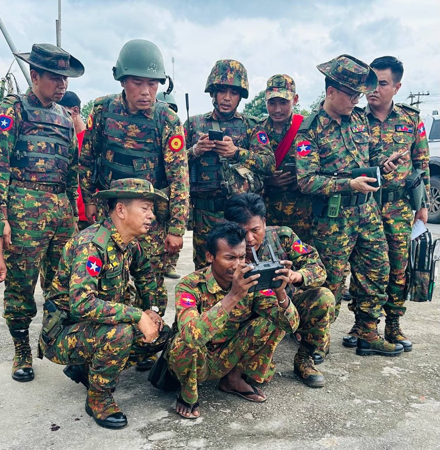 နောင်ချိုမြို့ကို ပြန် သိမ်းရာတွင် ပါဝင်ခဲ့သူများကို စစ်ကောင်စီက ရာထူးတိုး၊ အဆင့်တိုးနှင့် ဆုငွေများ ချီးမြှင့်မည်ဖြစ်ပြီး နောင်ချိုမြို့သိမ်း စစ်ဗျူဟာကို အခြားမြို့များ ပြန်သိမ်းပိုက်ရေးတွင် အသုံးပြုမည်ဟုဆို